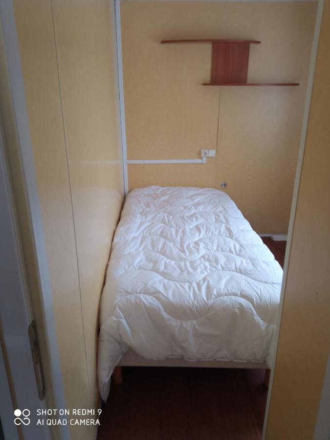 Mobilhome Nature แซ็งต์-โลร็อง-ซูร์-แมร์ ภายนอก รูปภาพ